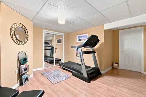 125 Walnut Hill Road Derry NH 03038