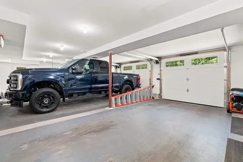 125 Walnut Hill Road Derry NH 03038