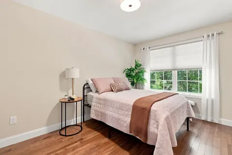125 Walnut Hill Road Derry NH 03038