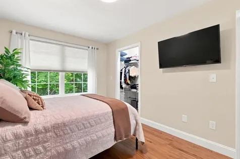 125 Walnut Hill Road Derry NH 03038