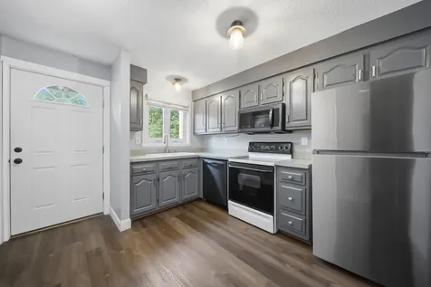 64 Shelburne Road Merrimack NH 03054