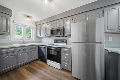 64 Shelburne Road Merrimack NH 03054
