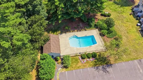 64 Shelburne Road Merrimack NH 03054