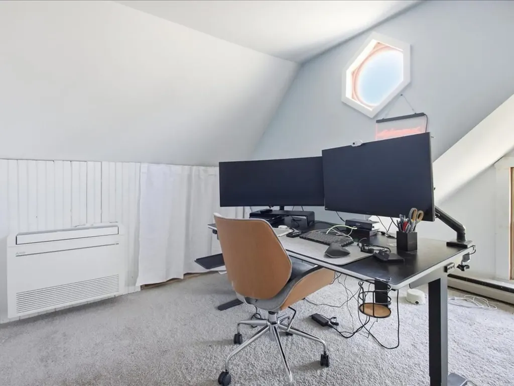 245 Loomis Street Burlington VT 05401