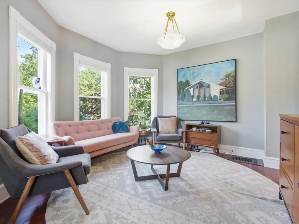 245 Loomis Street Burlington VT 05401