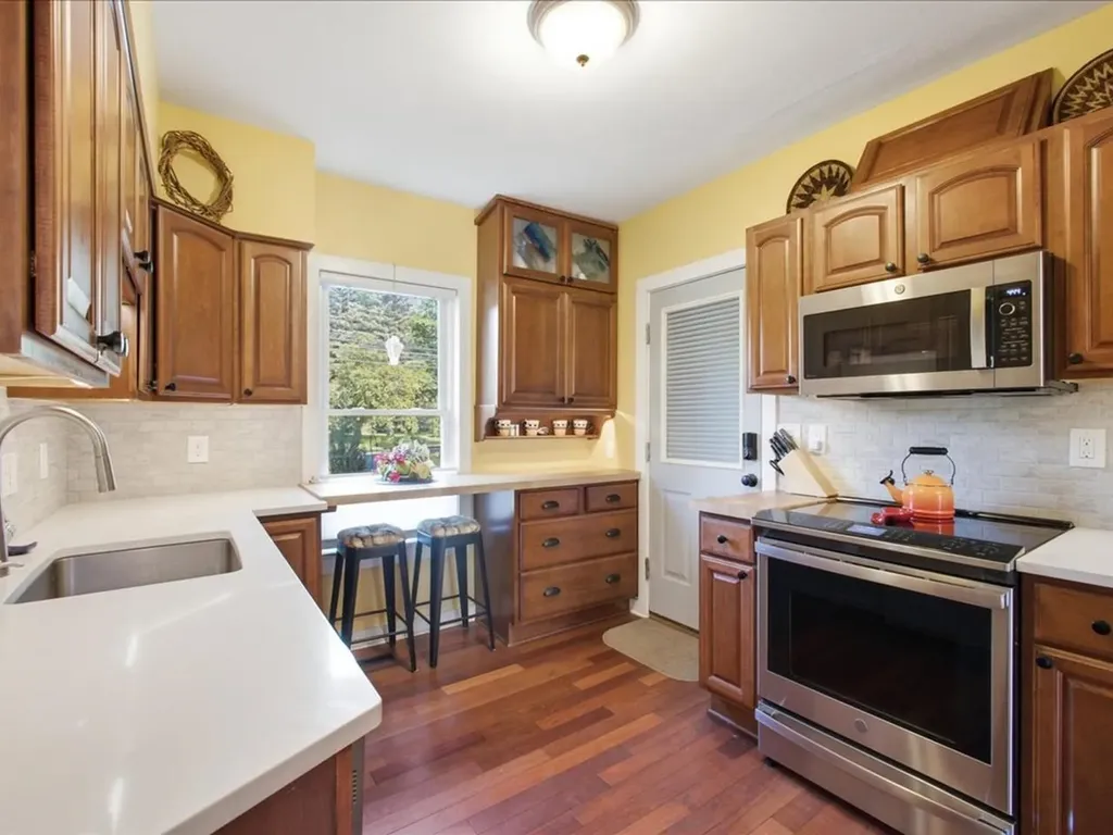 245 Loomis Street Burlington VT 05401