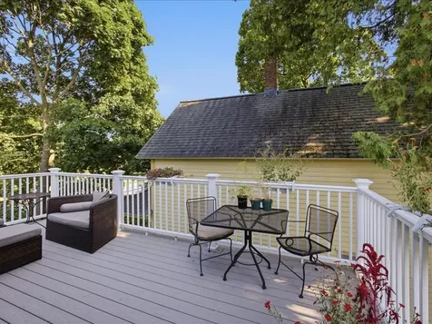 245 Loomis Street Burlington VT 05401