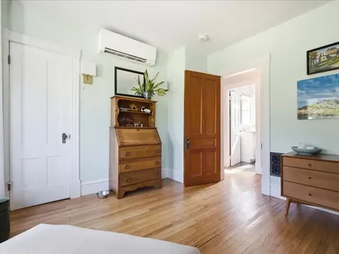 245 Loomis Street Burlington VT 05401