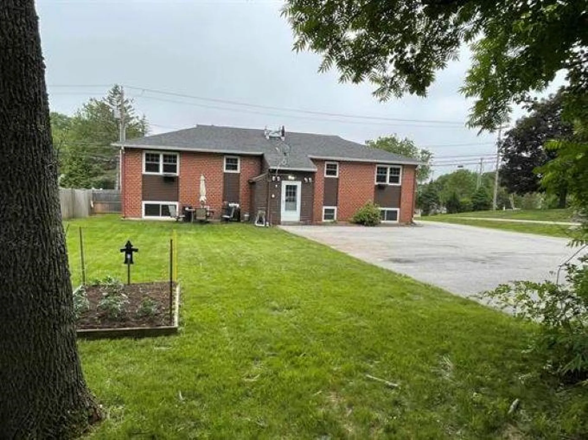 945 Mammoth Road Manchester NH 03104