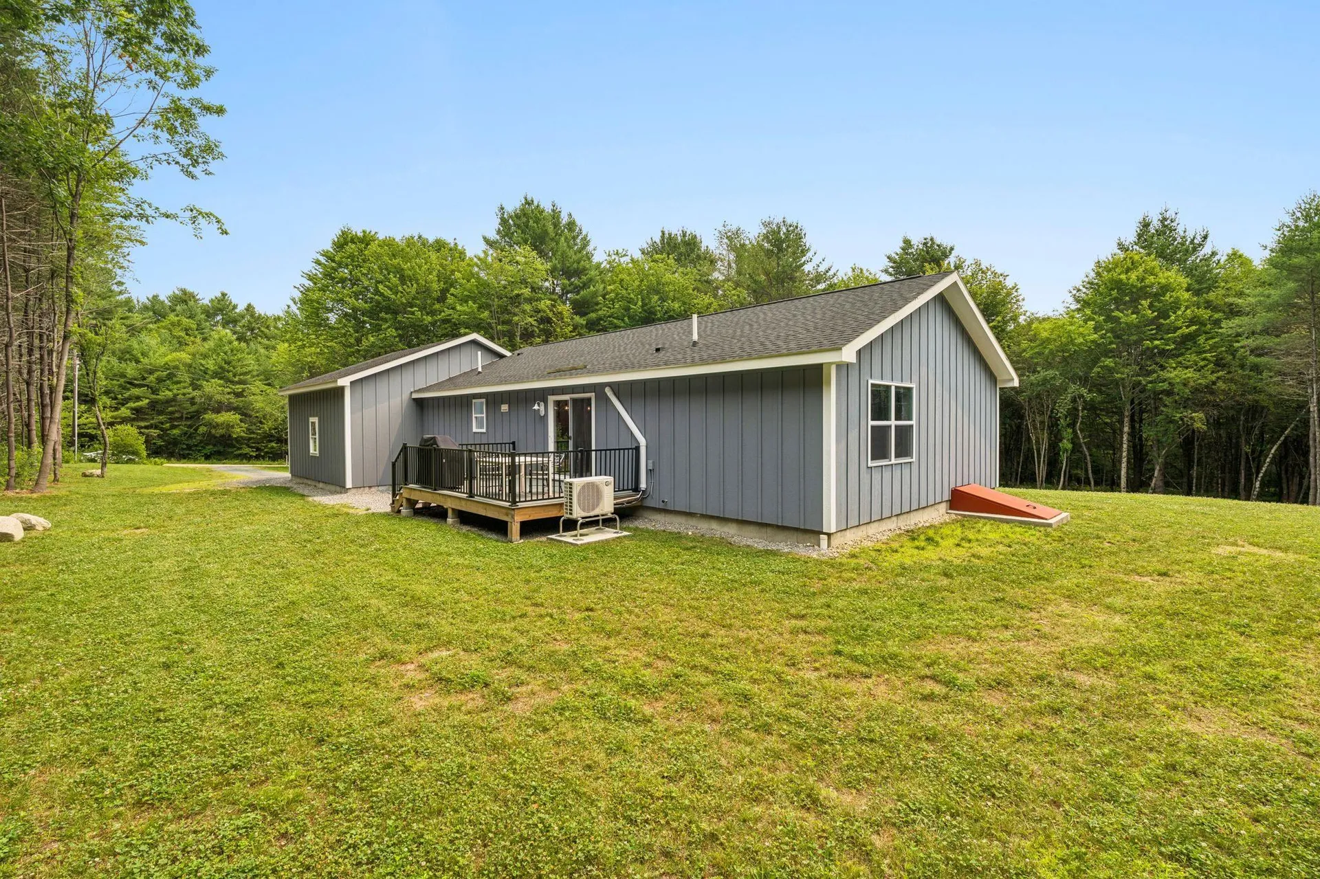 41 Huntoon Brick Farm Road Unity NH 03773