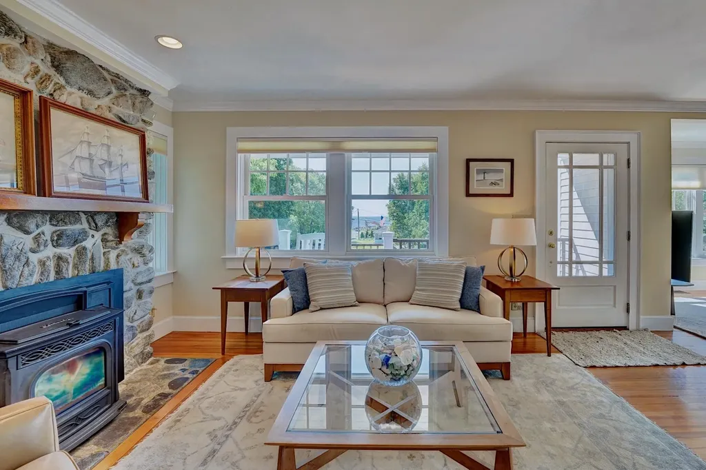 26 Neptune Drive Rye NH 03870