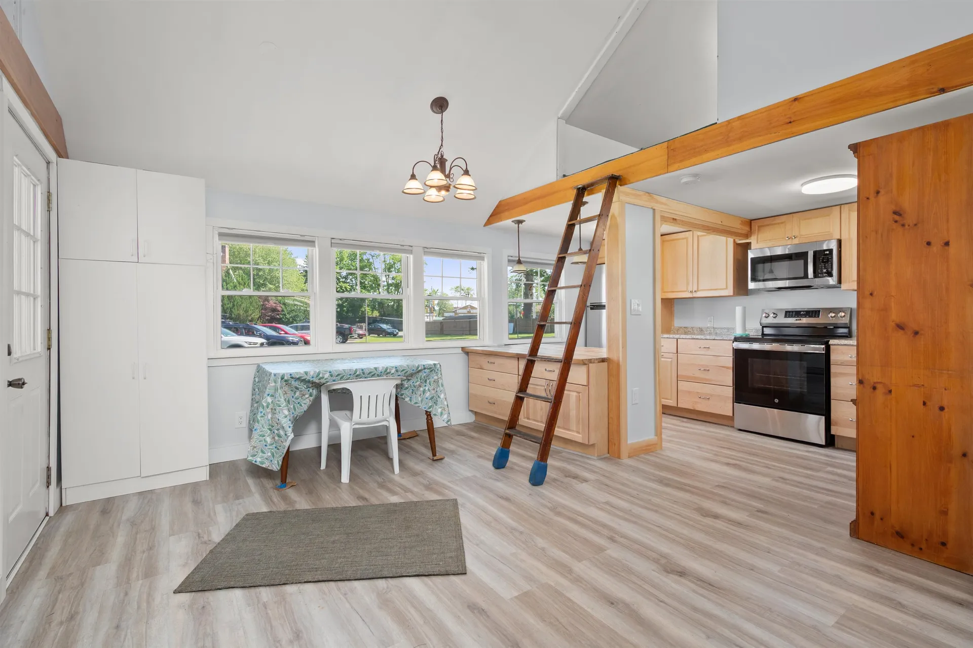 3 Bay Road Sanbornton NH 03269