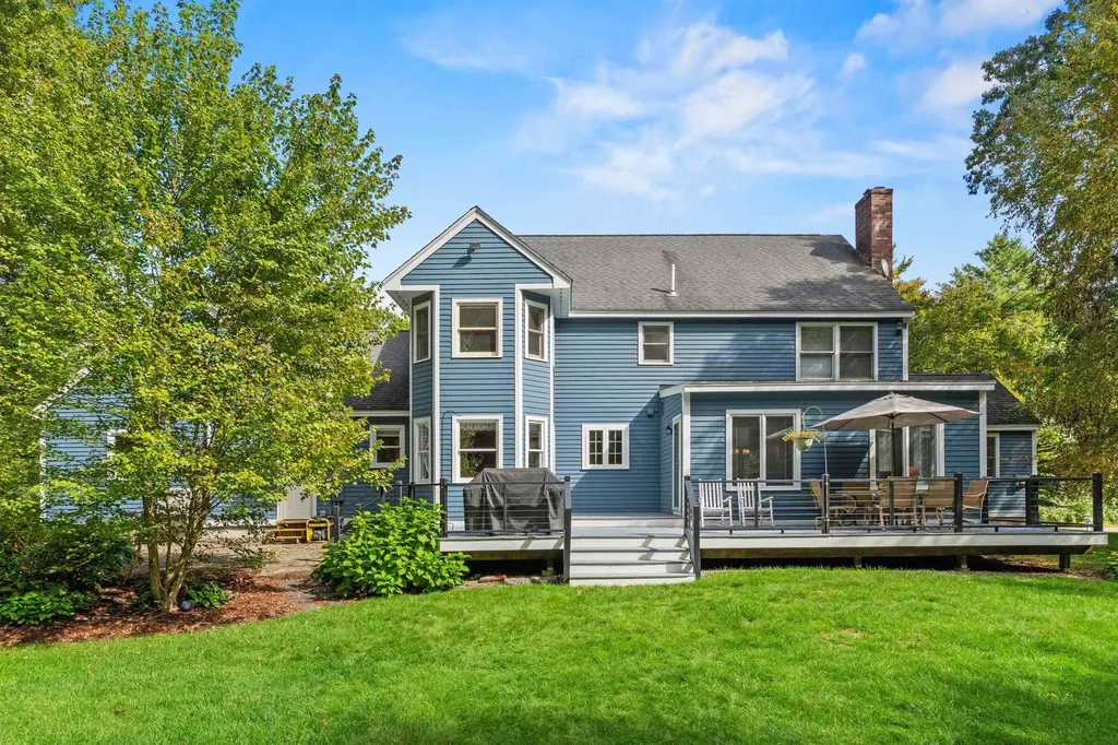 23 Merrymeeting Drive Merrimack NH 03054