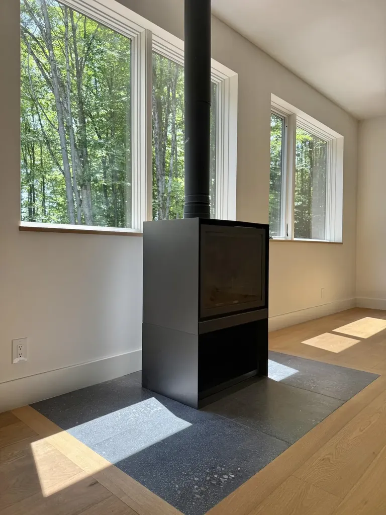 33 Hardwood Hill Hinesburg VT 05461