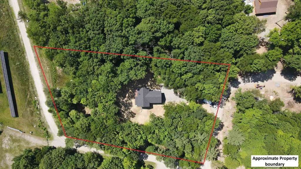 33 Hardwood Hill Hinesburg VT 05461