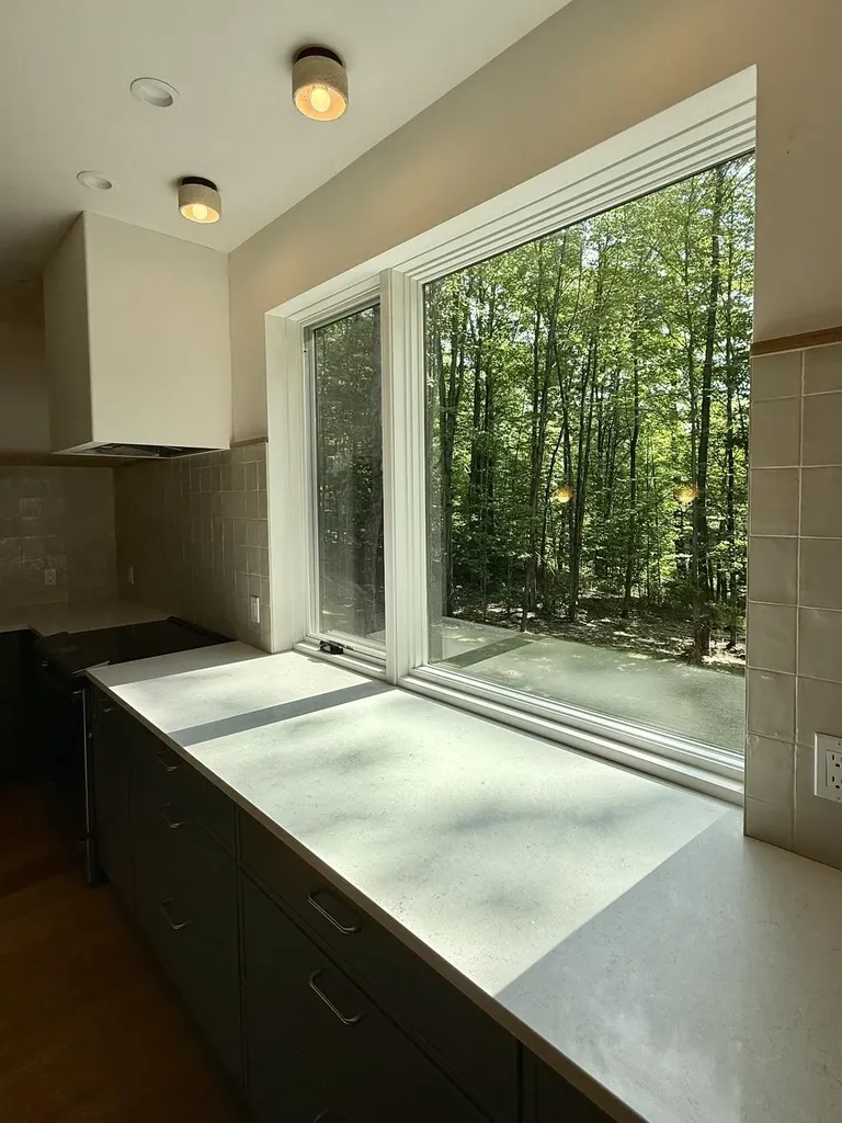 33 Hardwood Hill Hinesburg VT 05461