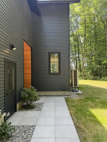 33 Hardwood Hill Hinesburg VT 05461