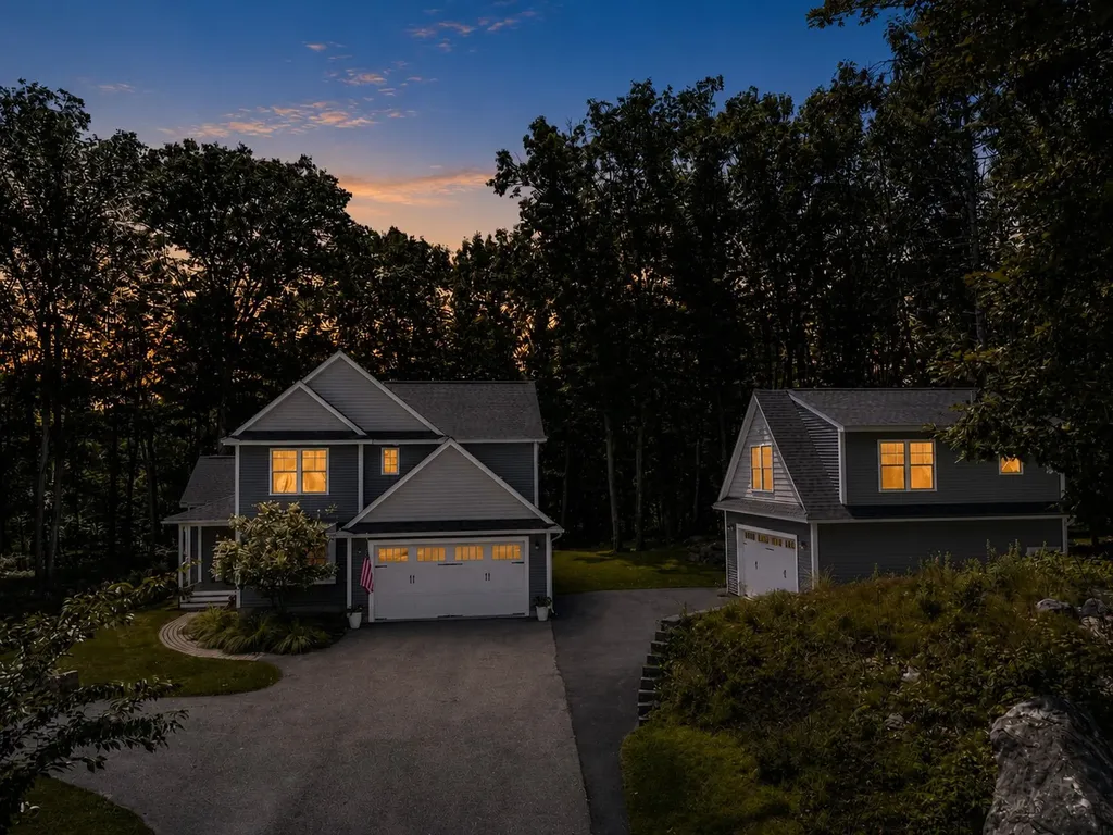 26 Boulder Drive Newmarket NH 03857