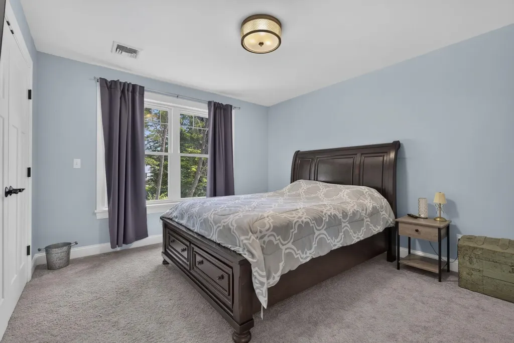 26 Boulder Drive Newmarket NH 03857