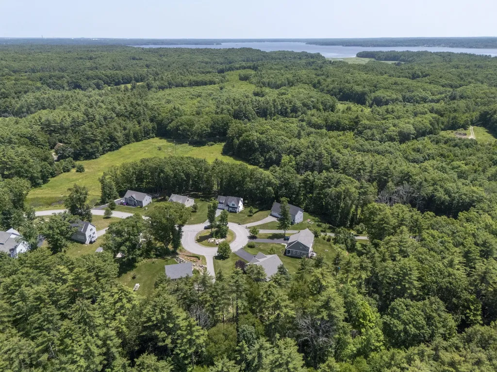26 Boulder Drive Newmarket NH 03857