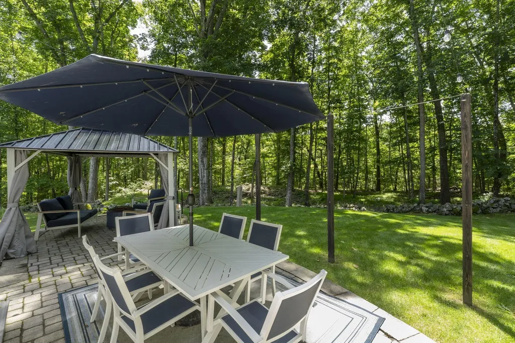 26 Boulder Drive Newmarket NH 03857