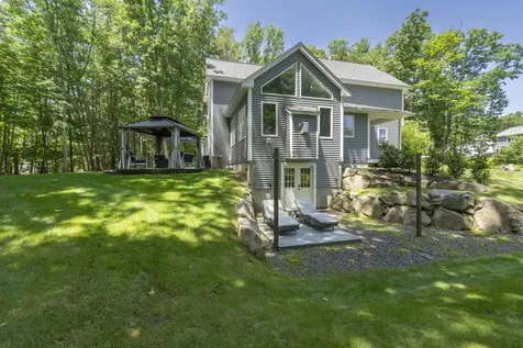 26 Boulder Drive Newmarket NH 03857