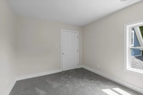 44 Lone Star Avenue Farmington NH 03835
