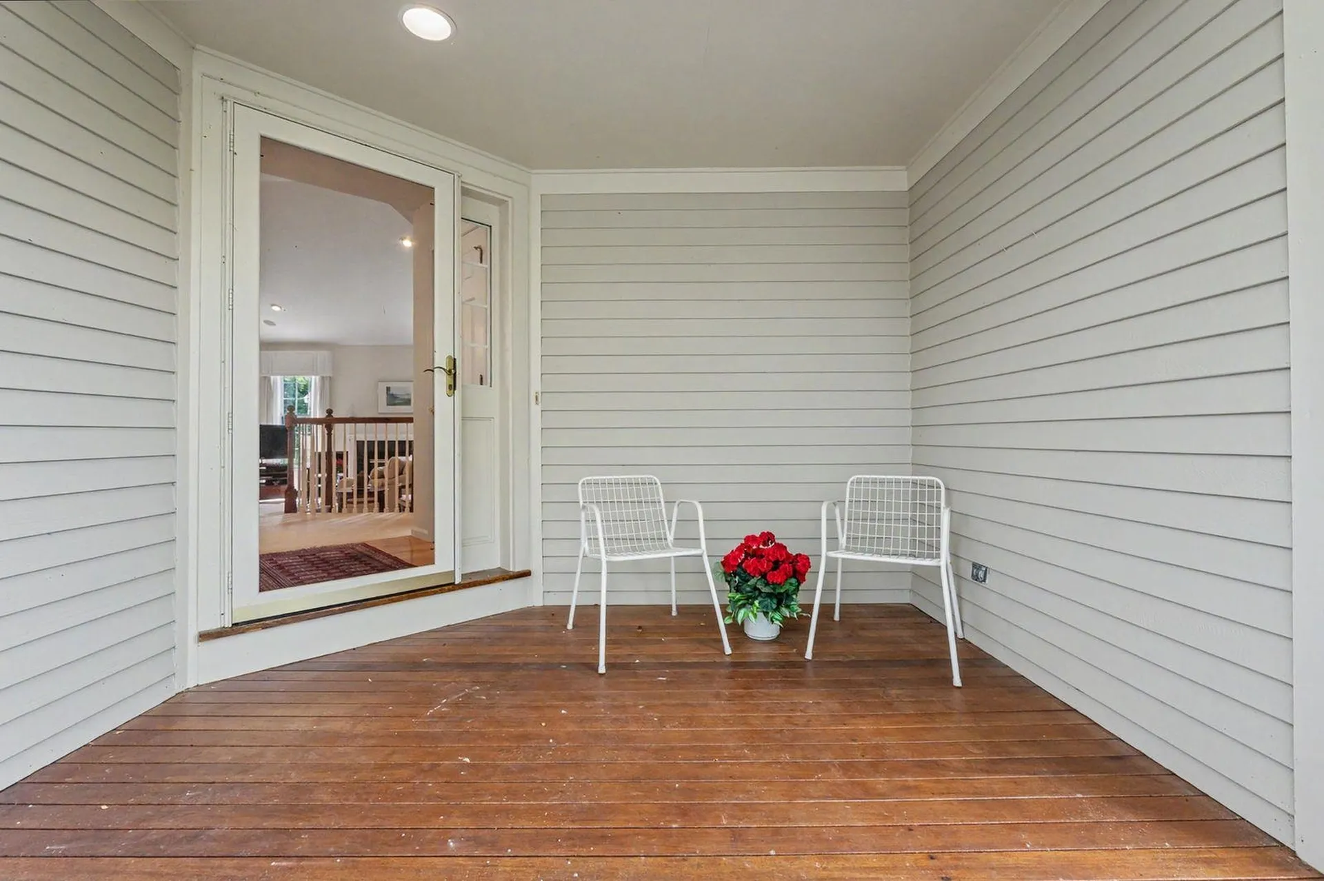 27 Gleneagle Drive Bedford NH 03110