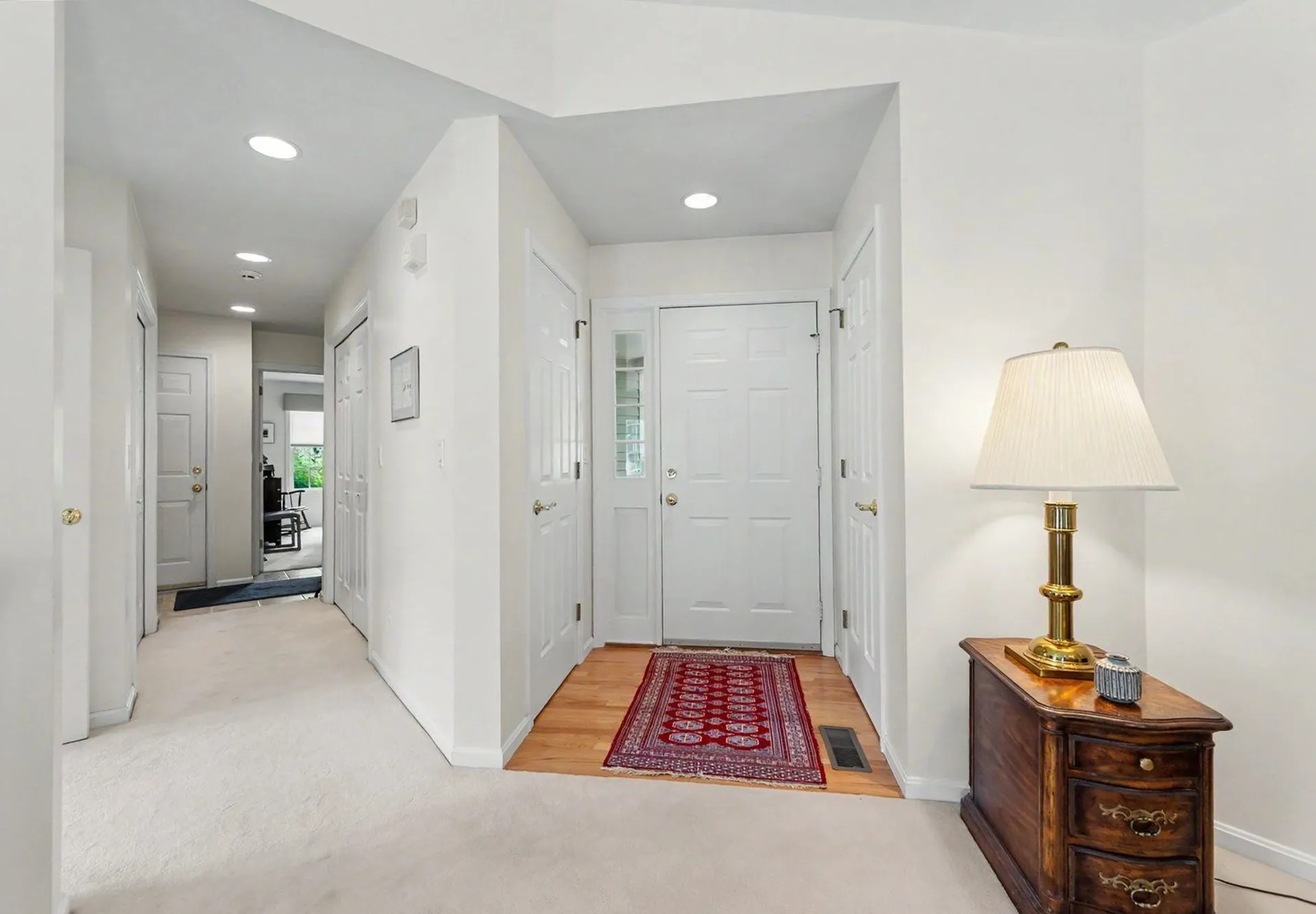 27 Gleneagle Drive Bedford NH 03110