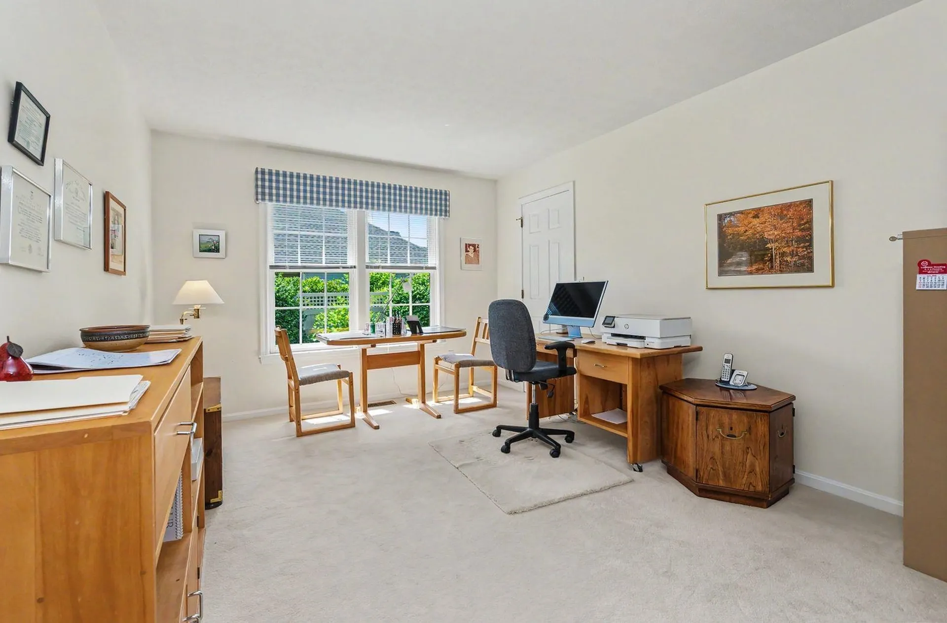 27 Gleneagle Drive Bedford NH 03110