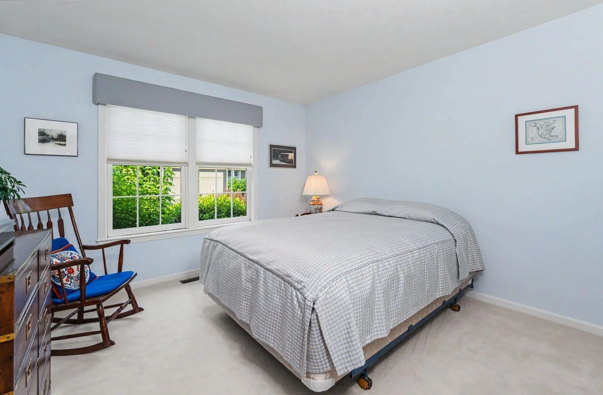 27 Gleneagle Drive Bedford NH 03110