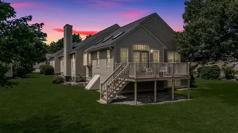 27 Gleneagle Drive Bedford NH 03110