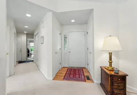 27 Gleneagle Drive Bedford NH 03110