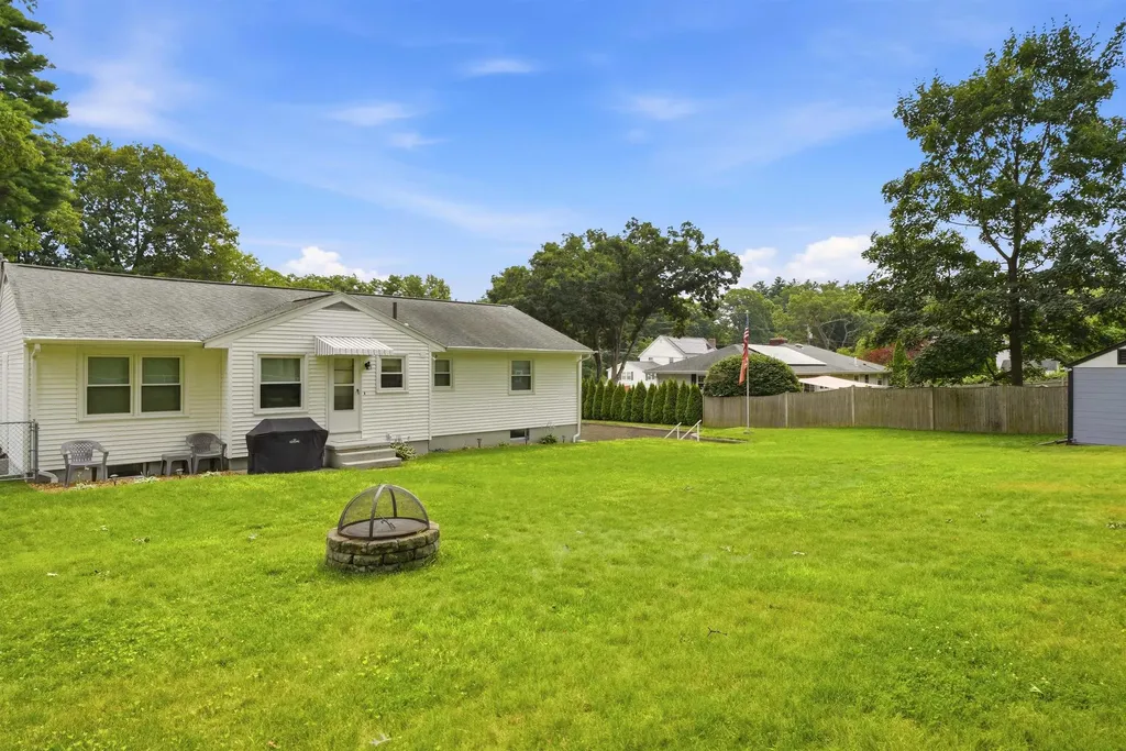 67 Dublin Avenue Nashua NH 03063