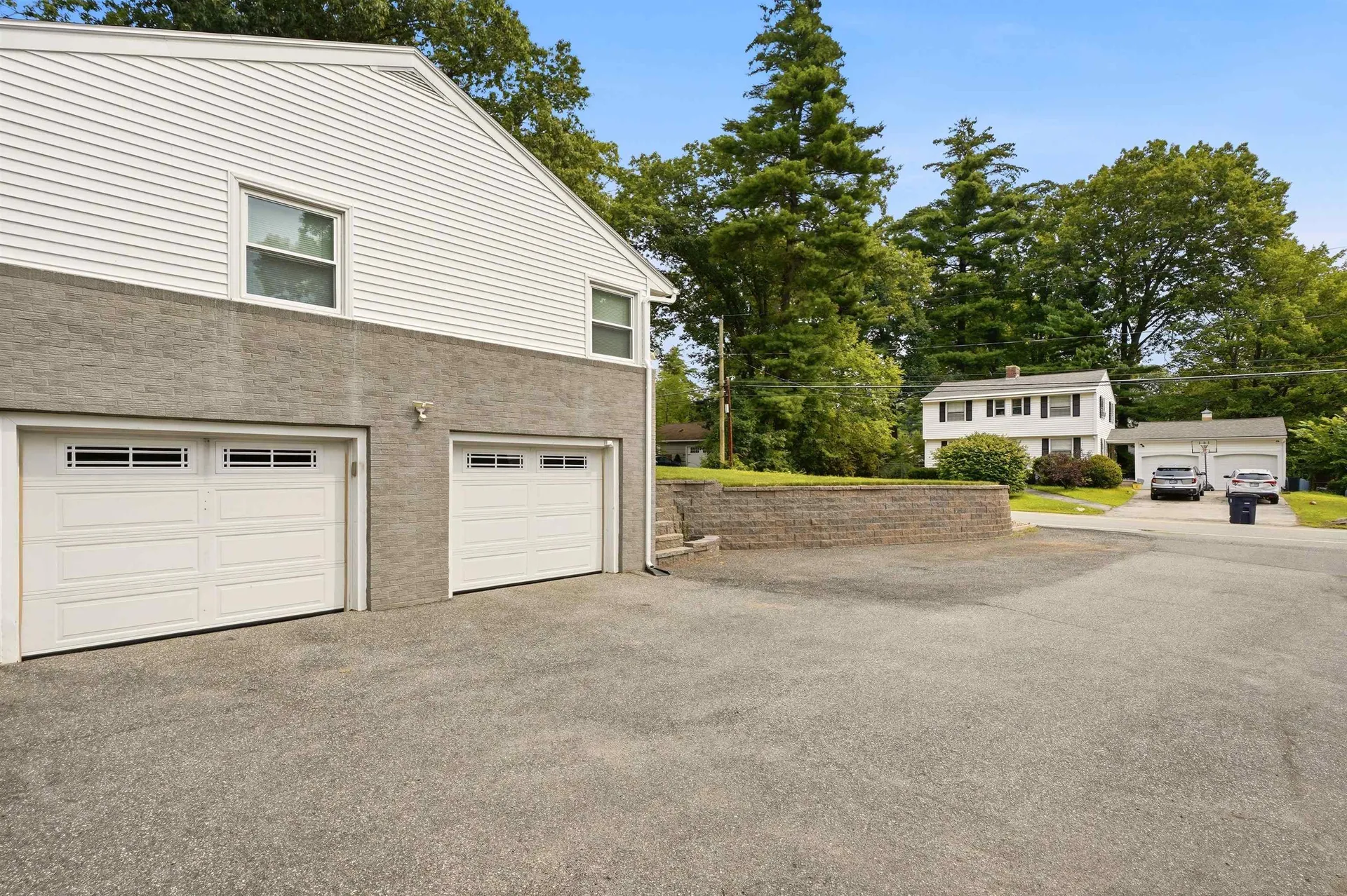 67 Dublin Avenue Nashua NH 03063
