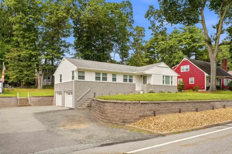 67 Dublin Avenue Nashua NH 03063