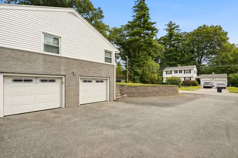 67 Dublin Avenue Nashua NH 03063