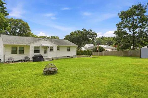 67 Dublin Avenue Nashua NH 03063