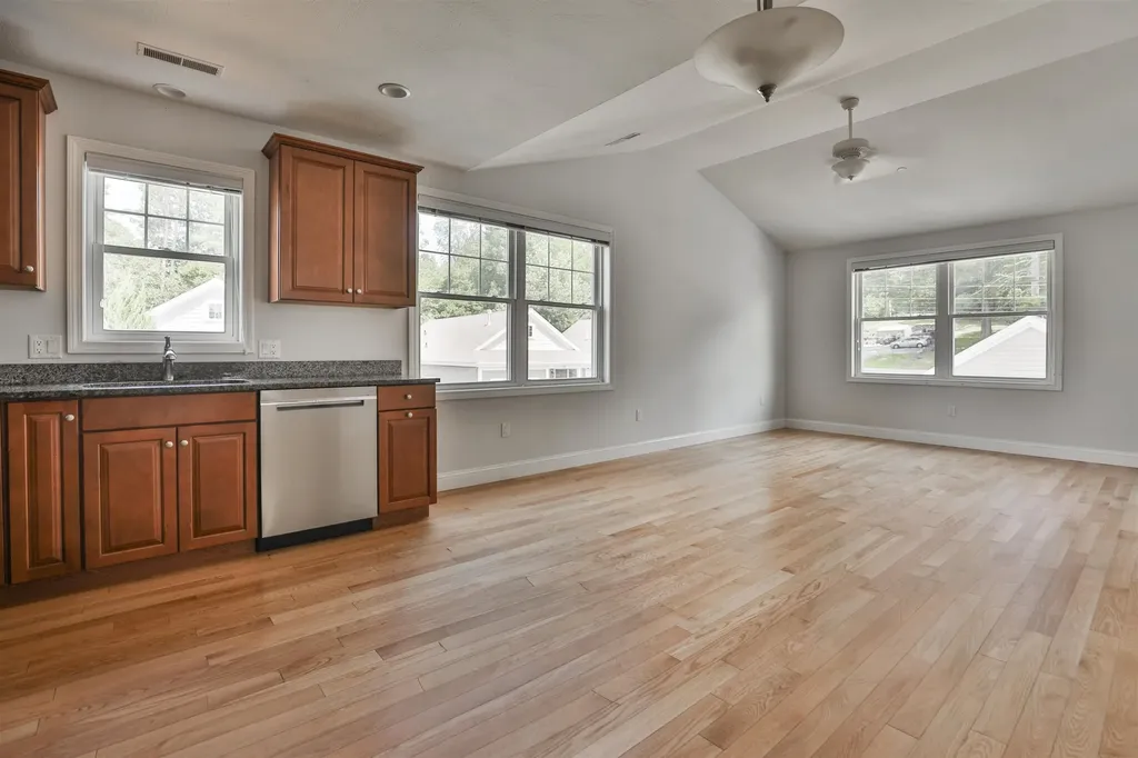 3 Abby Lane Milford NH 03055