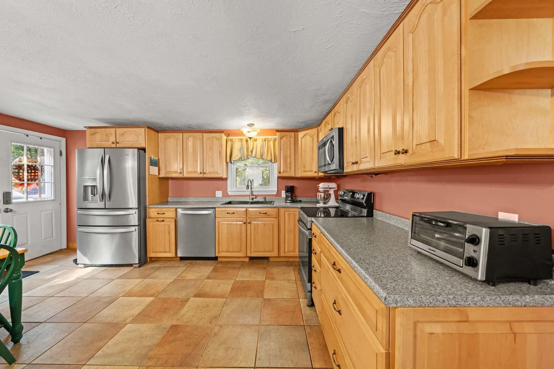 10 Wentworth Street Nashua NH 03060