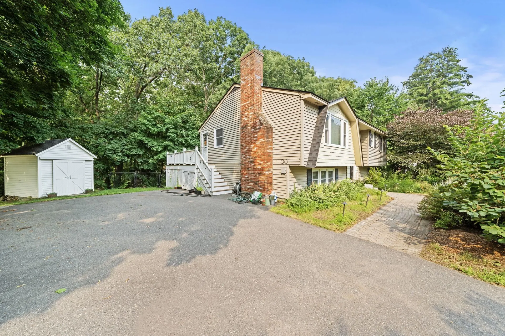 10 Wentworth Street Nashua NH 03060