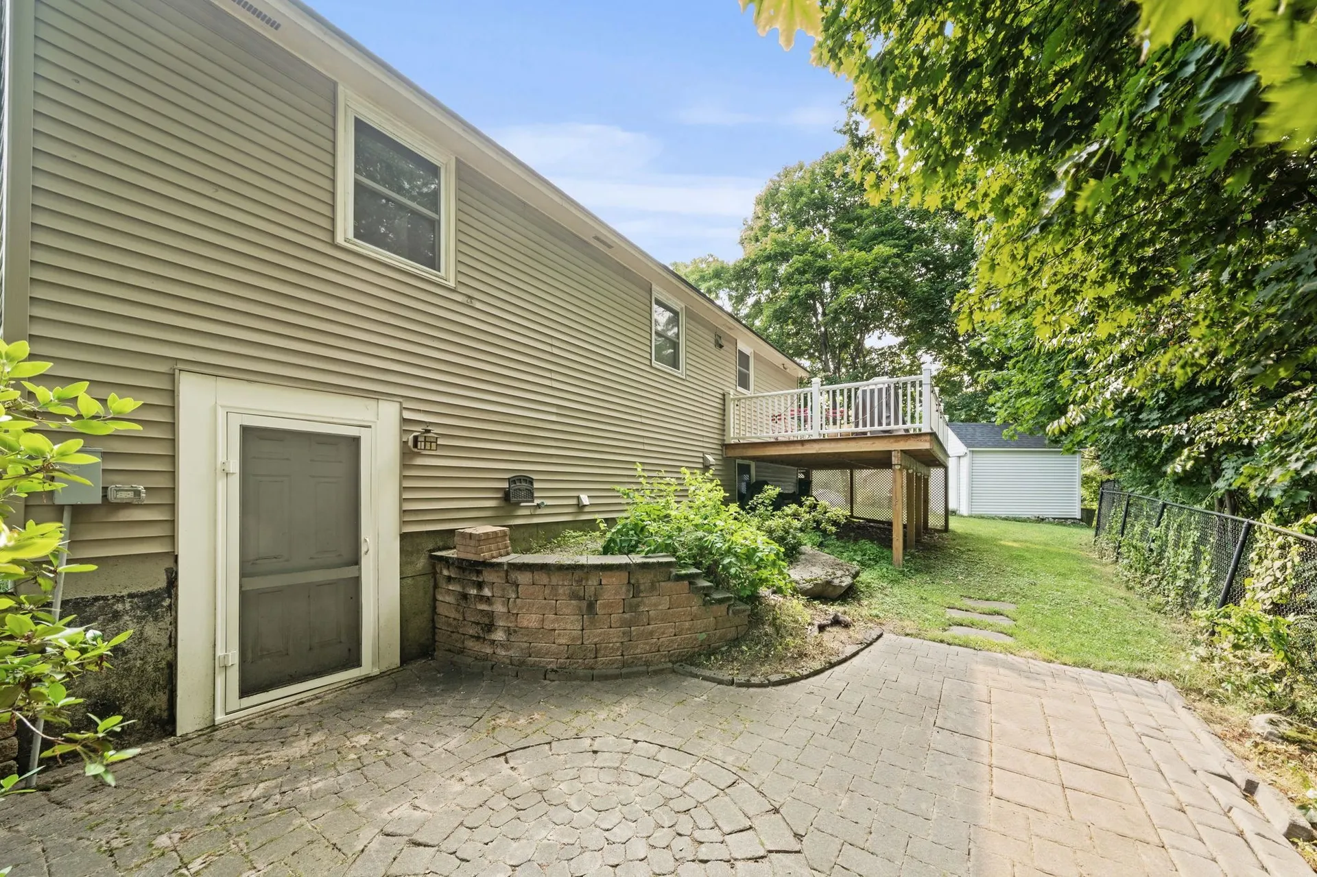 10 Wentworth Street Nashua NH 03060