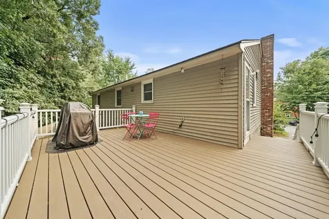 10 Wentworth Street Nashua NH 03060