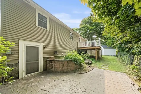 10 Wentworth Street Nashua NH 03060