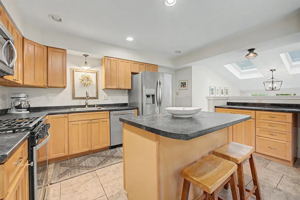 81 Kearsarge Mountain Road Warner NH 03278