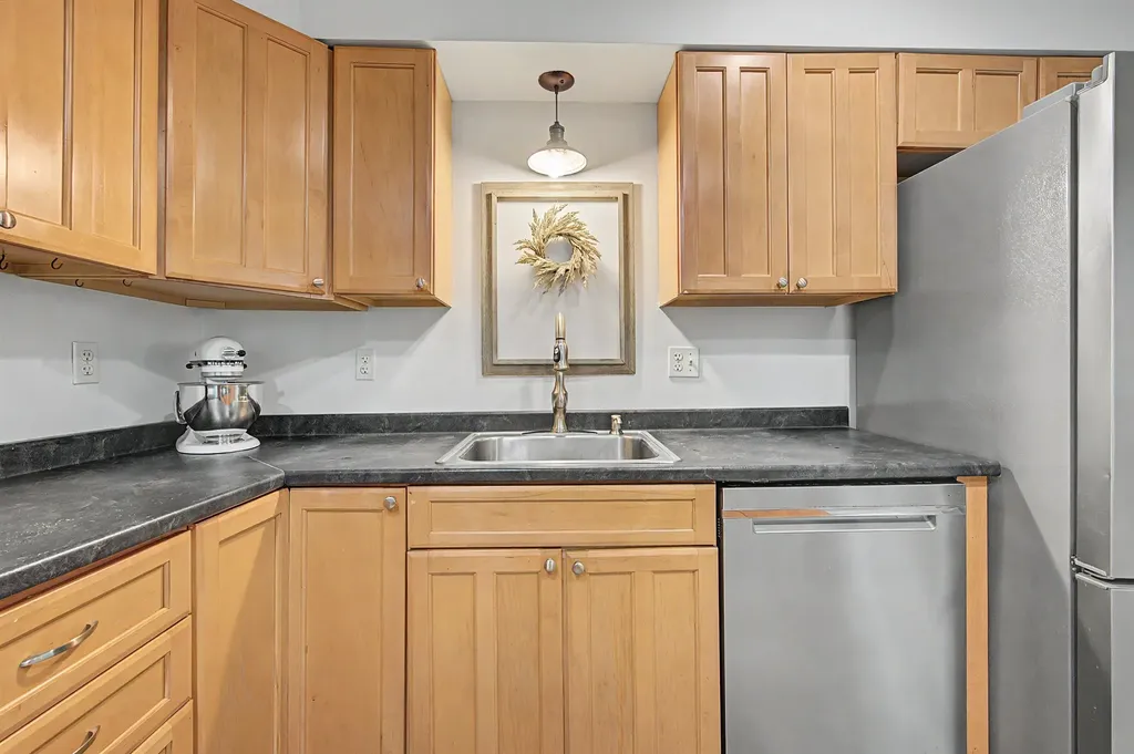 81 Kearsarge Mountain Road Warner NH 03278