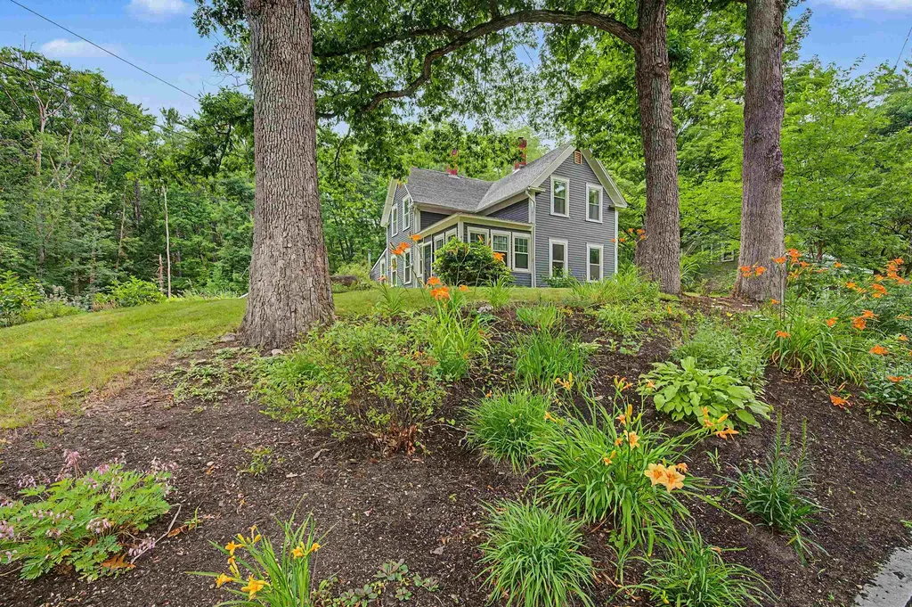 81 Kearsarge Mountain Road Warner NH 03278