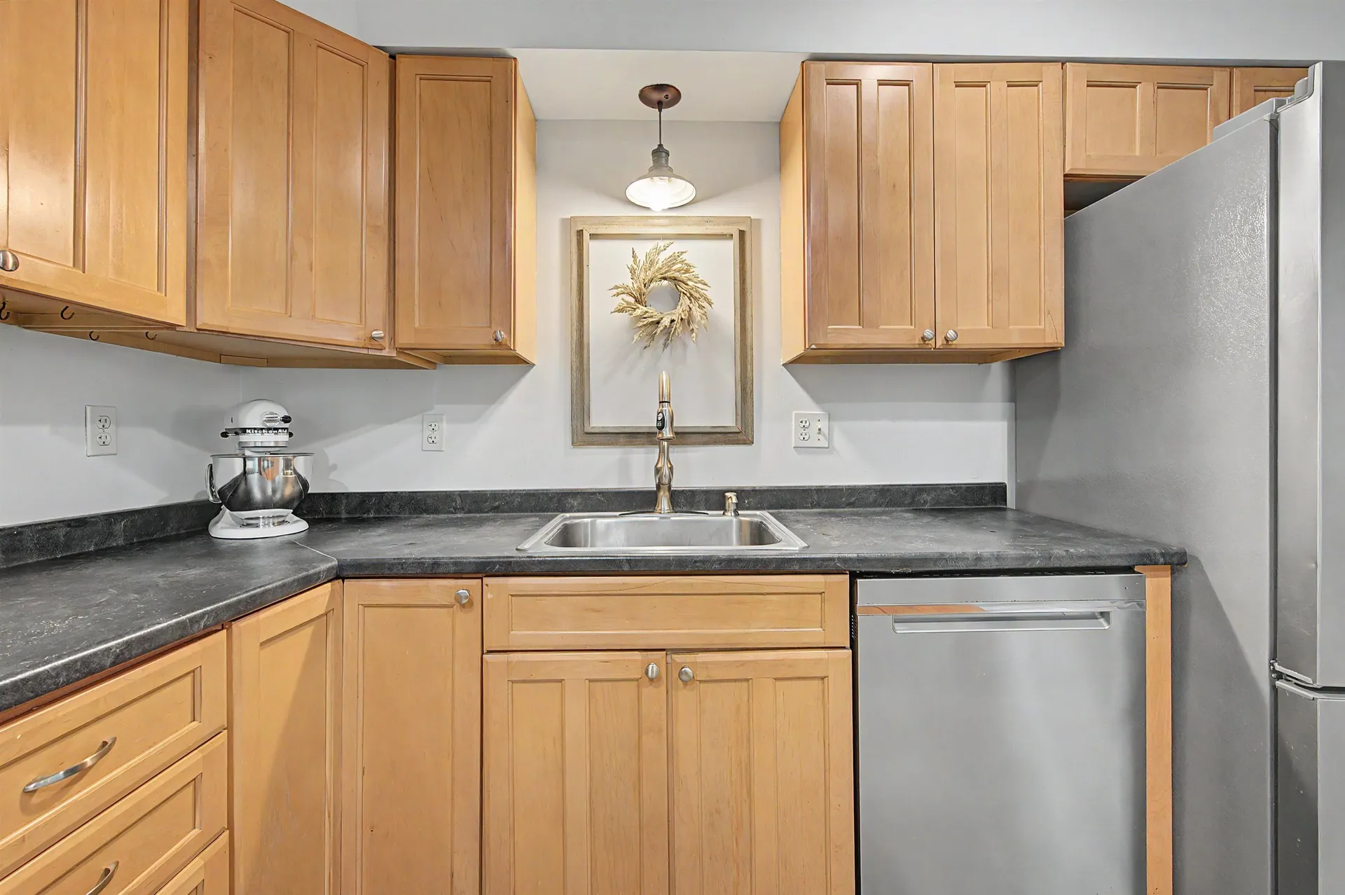 81 Kearsarge Mountain Road Warner NH 03278