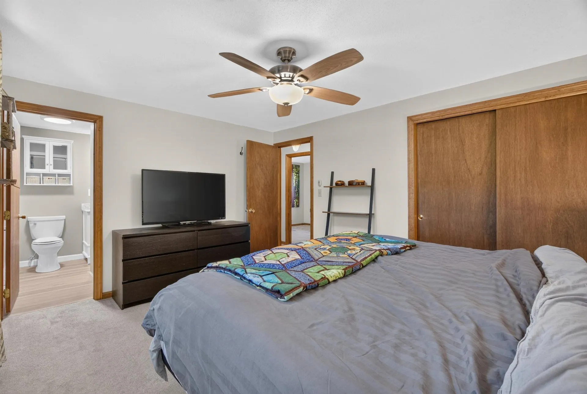 21 Hazel Avenue Nashua NH 03062