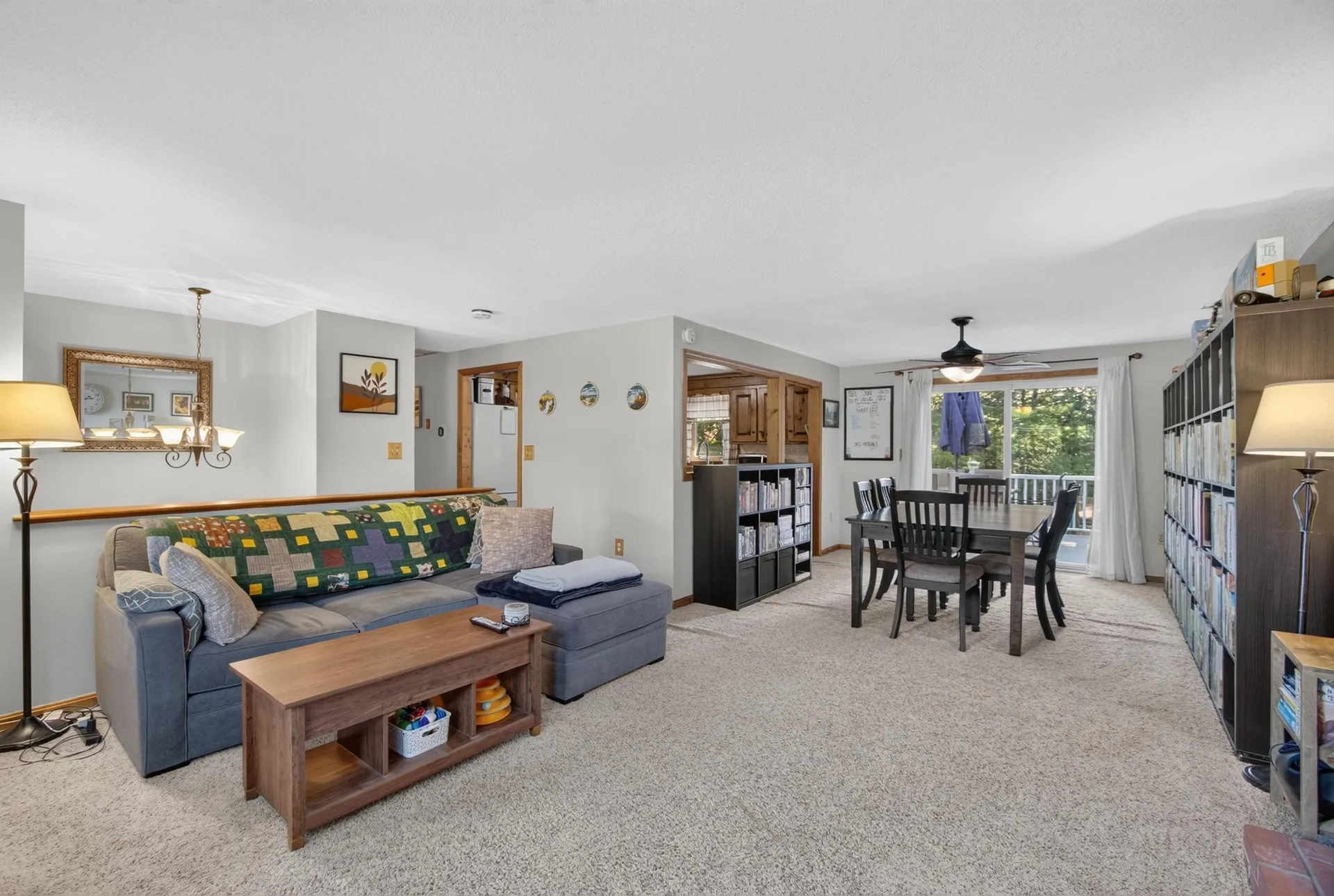 21 Hazel Avenue Nashua NH 03062